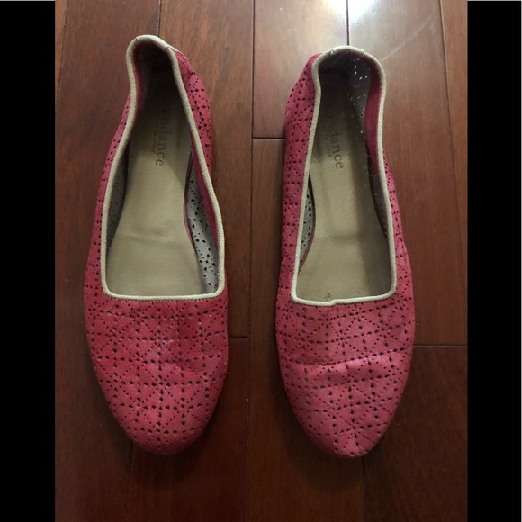 Sundance Destiny Flats - Picture 1 of 7